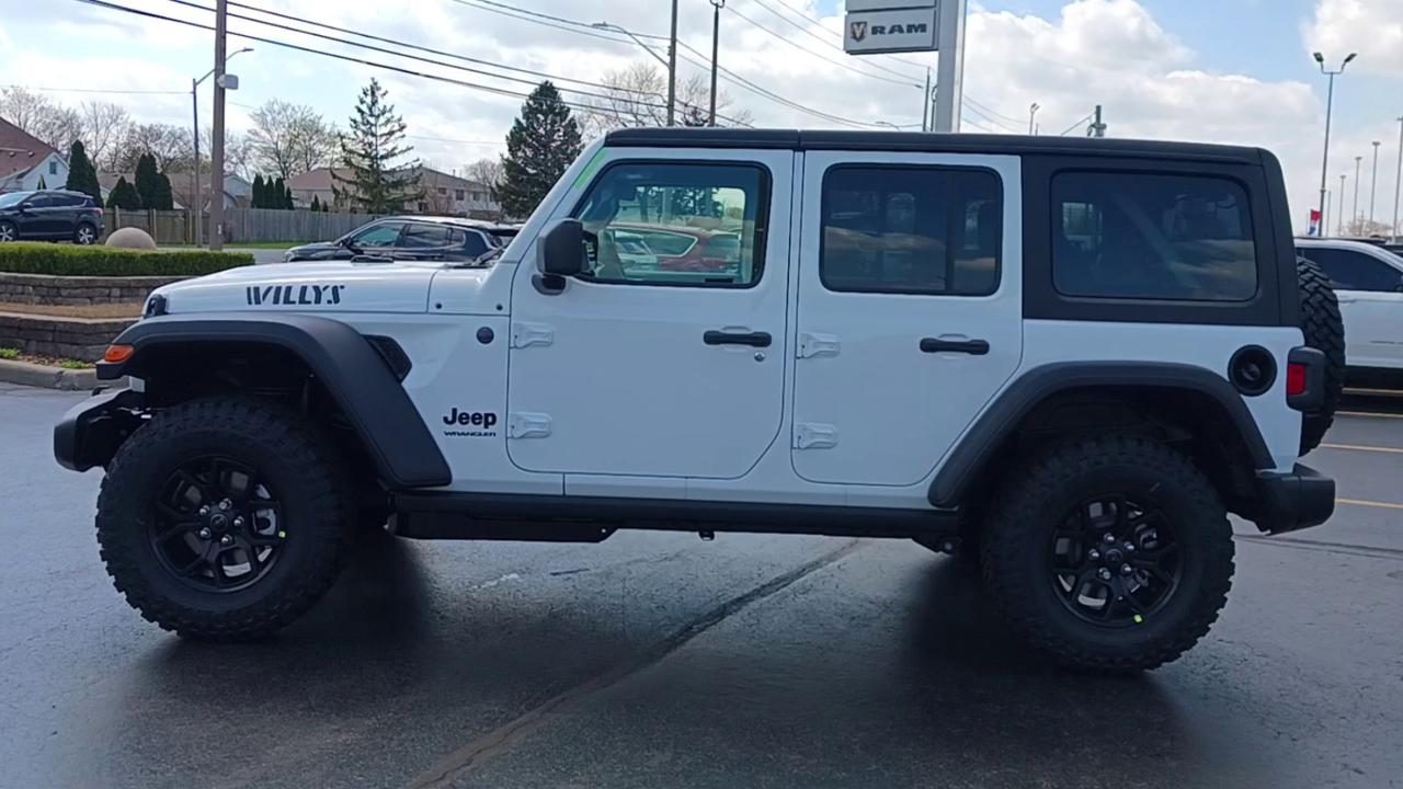 2026 Jeep Wrangler Willys 4 Door 4x4 Photo4