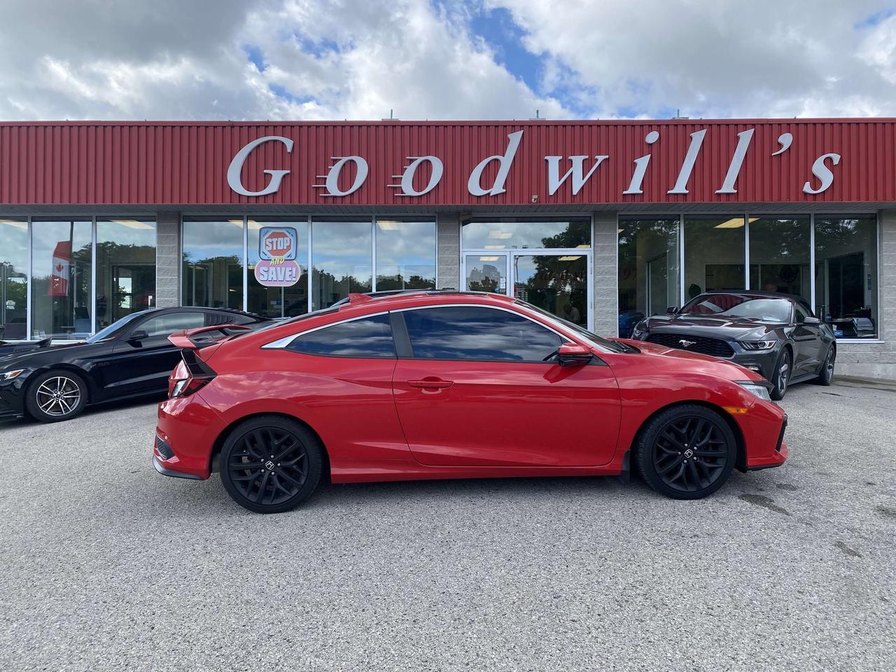 2020 Honda Civic MANUAL TRANSMISSION, CLEAN CARFAX, SUNROOF!