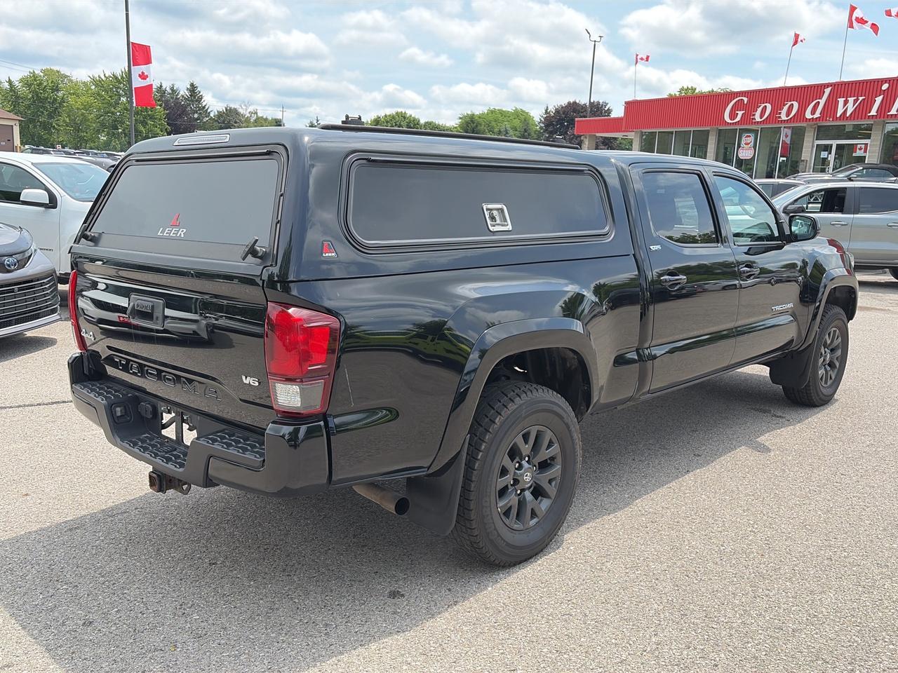 2022 Toyota Tacoma SR5, CLEAN CARFAX, 6' BOX, HEATED SEATS! - Photo #8