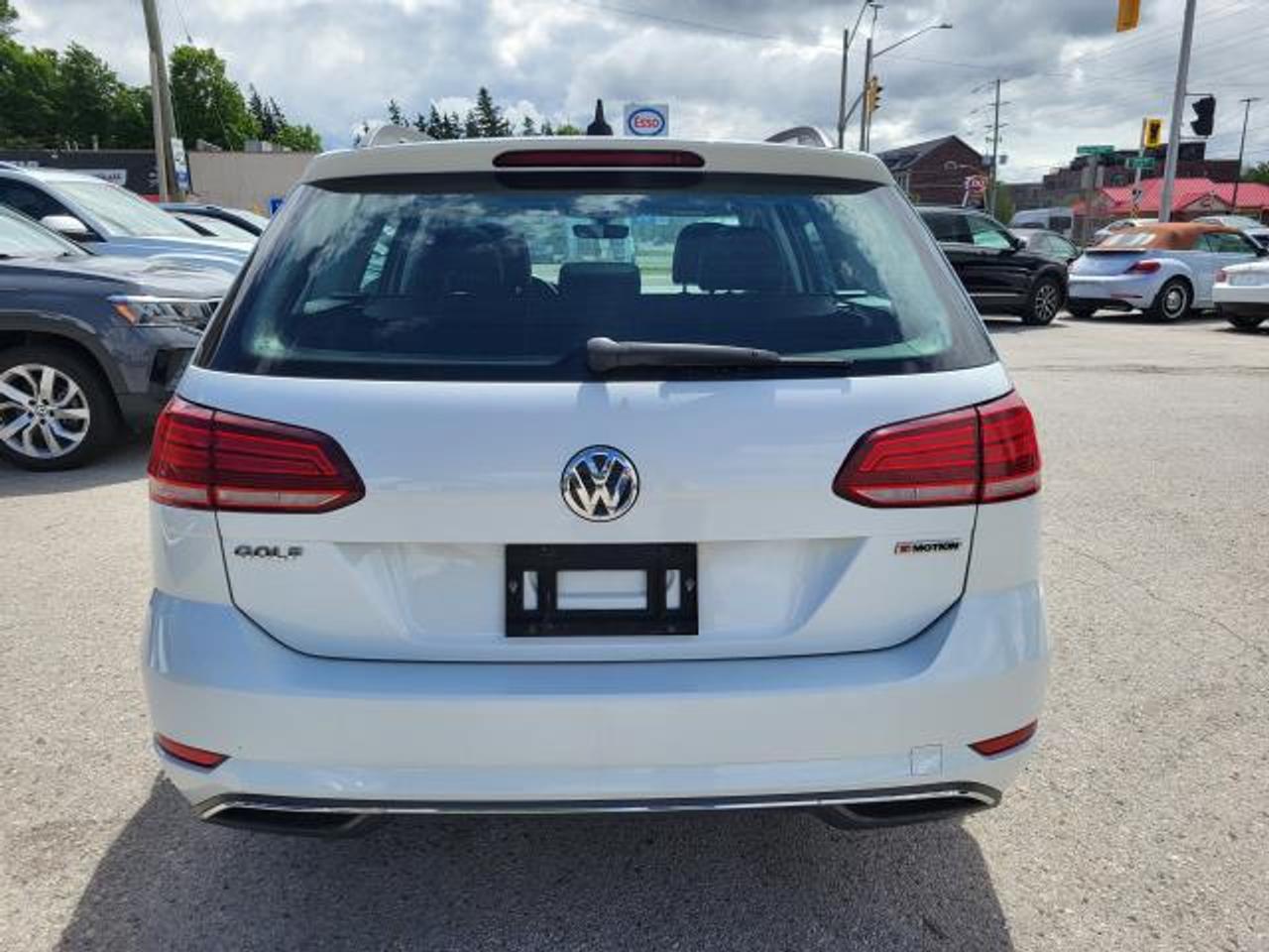 2019 Volkswagen Golf Sportwagen Highline 4motion Photo4