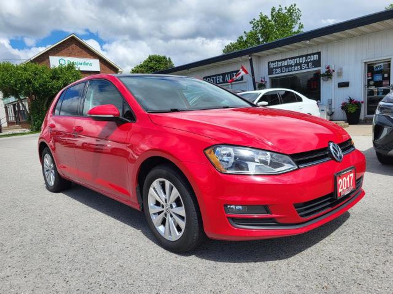2017 Volkswagen Golf COMFORTLINE Photo
