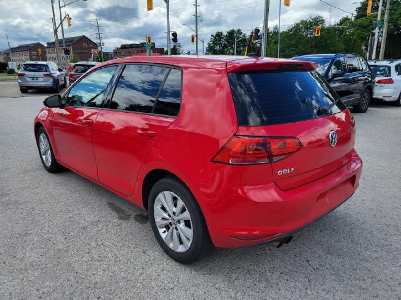 2017 Volkswagen Golf COMFORTLINE Photo4
