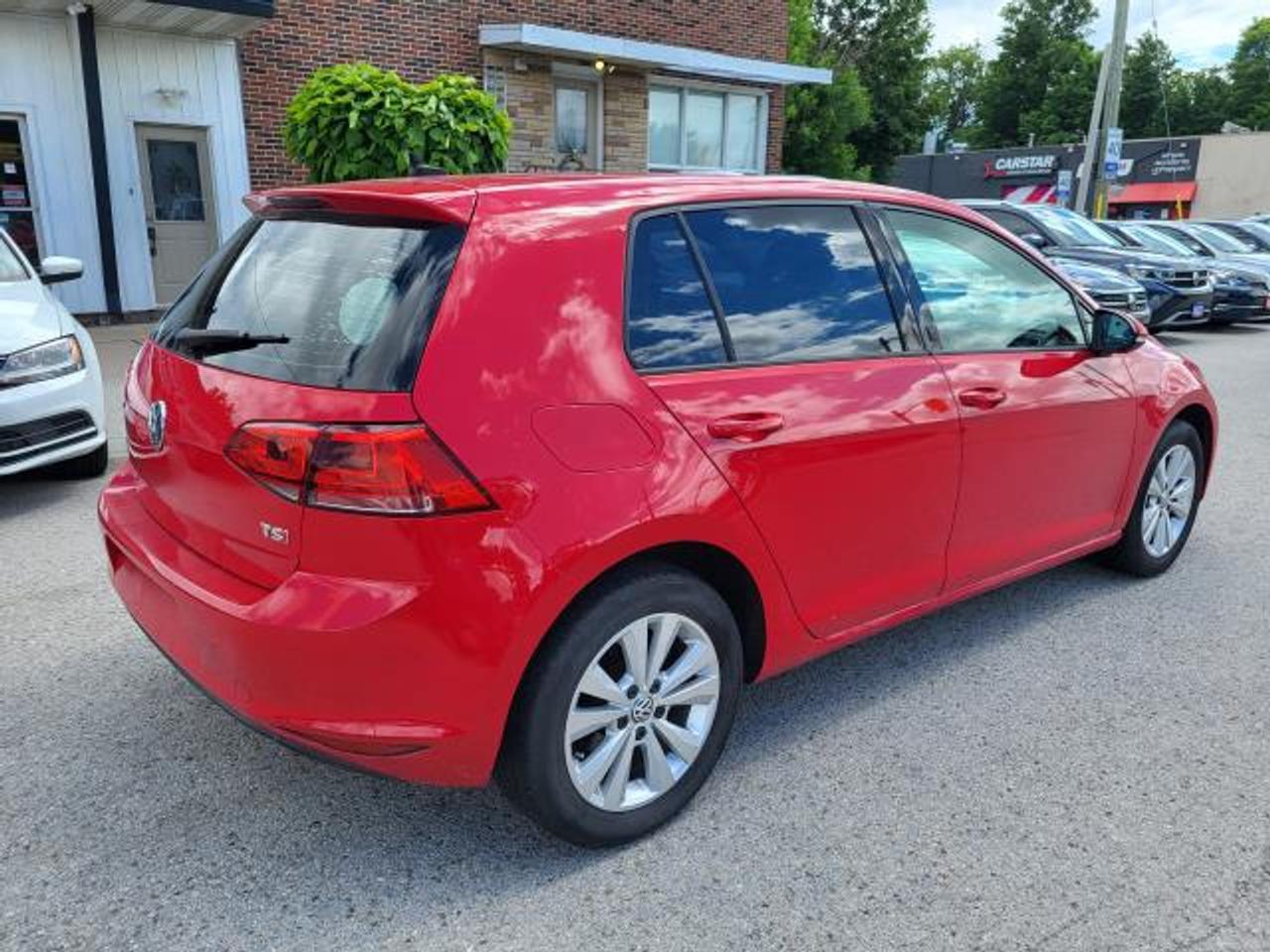 2017 Volkswagen Golf COMFORTLINE Photo