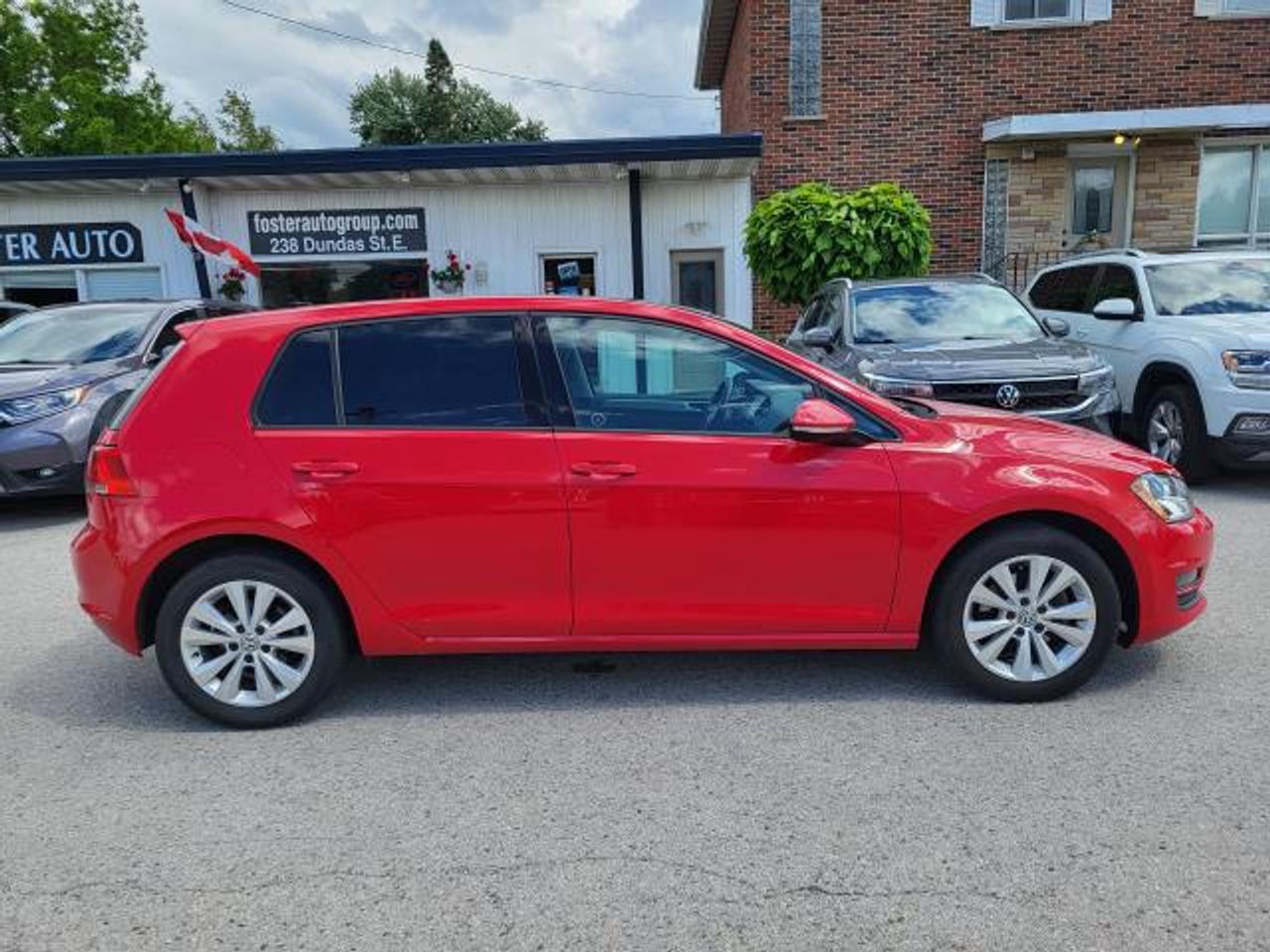 2017 Volkswagen Golf COMFORTLINE Photo
