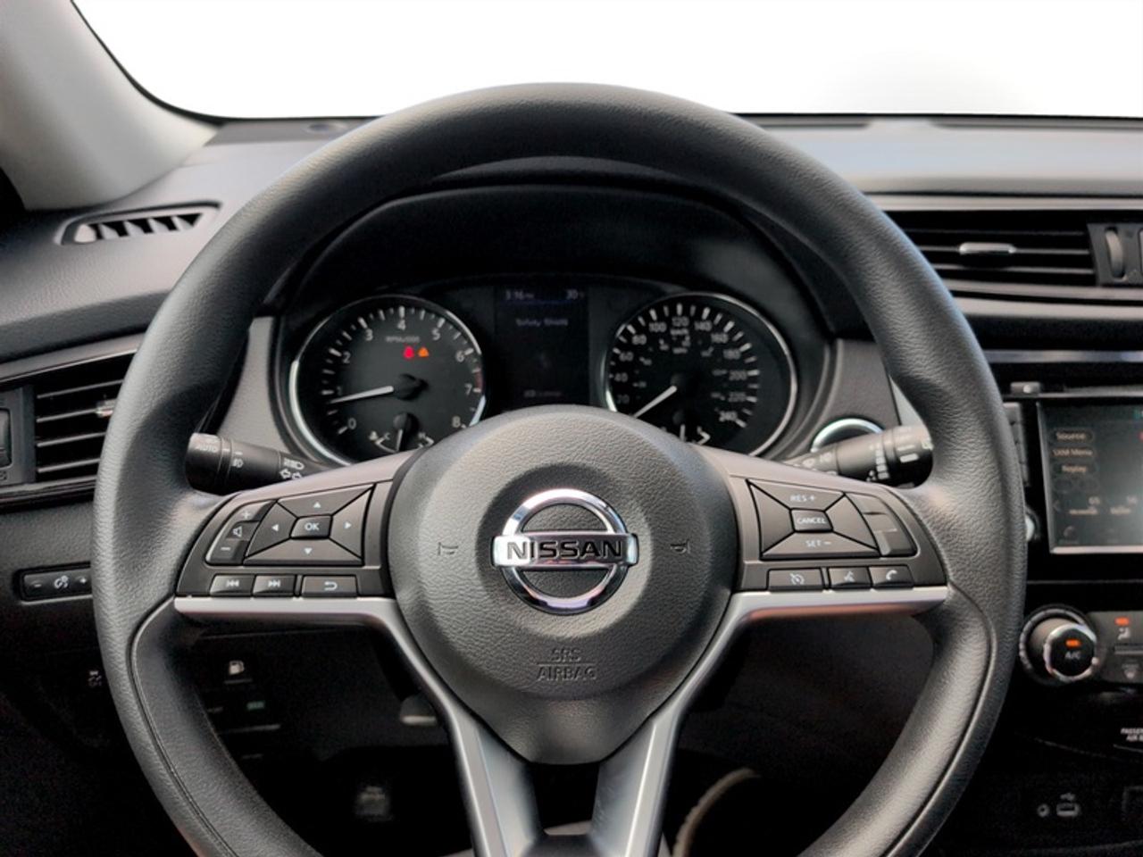2018 Nissan Rogue SV  **LOW KMS - CLEAN CARFAX** Photo
