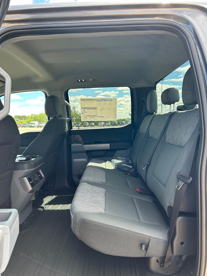 2026 Ford F-250 Super Duty SRW XLT 4WD Crew Cab 6.75' Box 603A Photo5