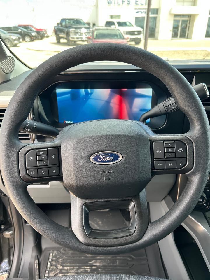 2026 Ford F-250 Super Duty SRW XLT 4WD Crew Cab 6.75' Box 603A Photo5
