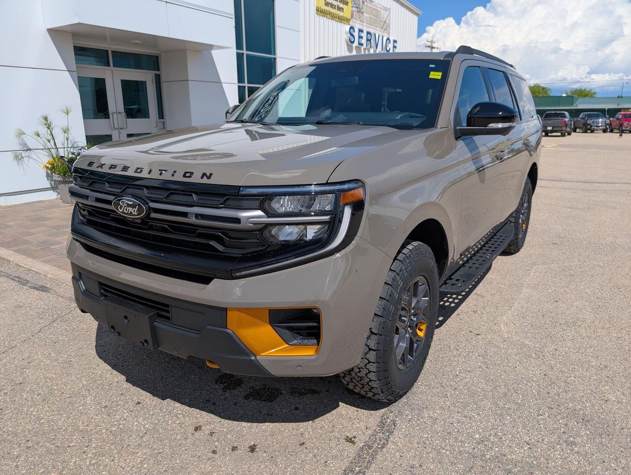 2026 Ford Expedition Tremor Photo1