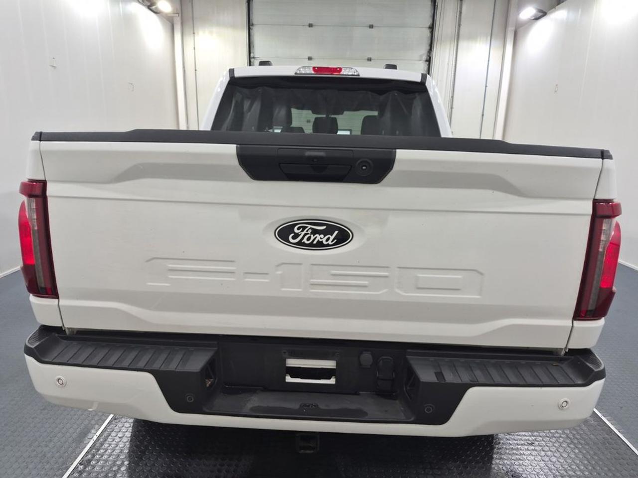 2024 Ford F-150 XLT Photo2