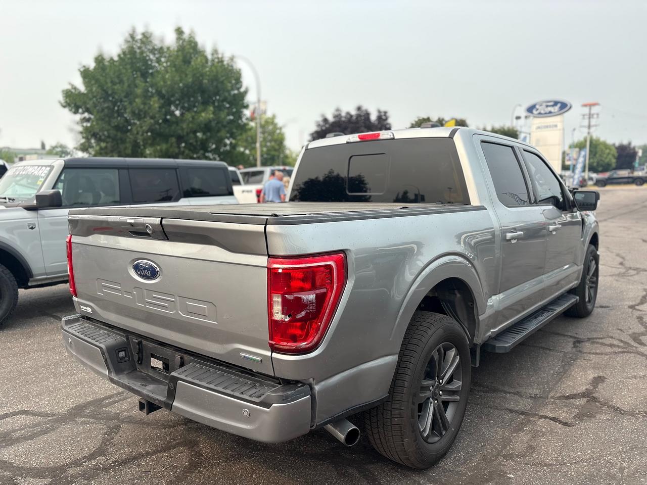2022 Ford F-150 XLT Photo4