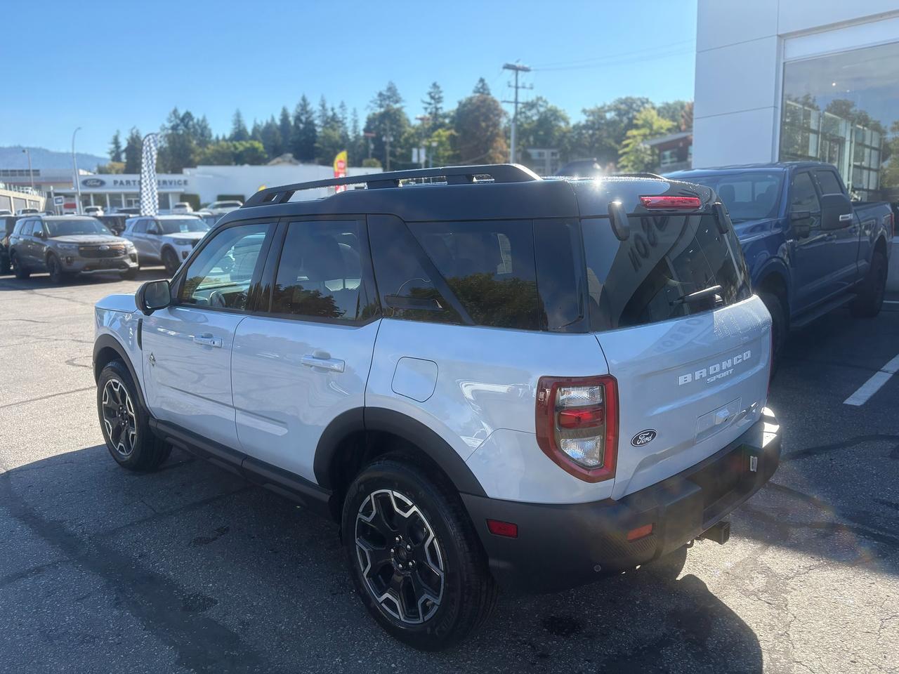 2026 Ford Bronco Sport Outer Banks Photo2