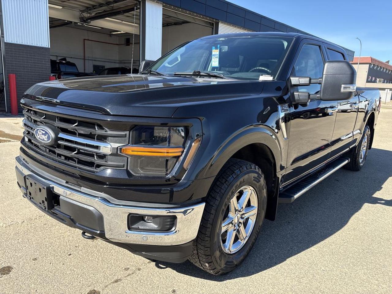2024 Ford F-150 XLT Photo1