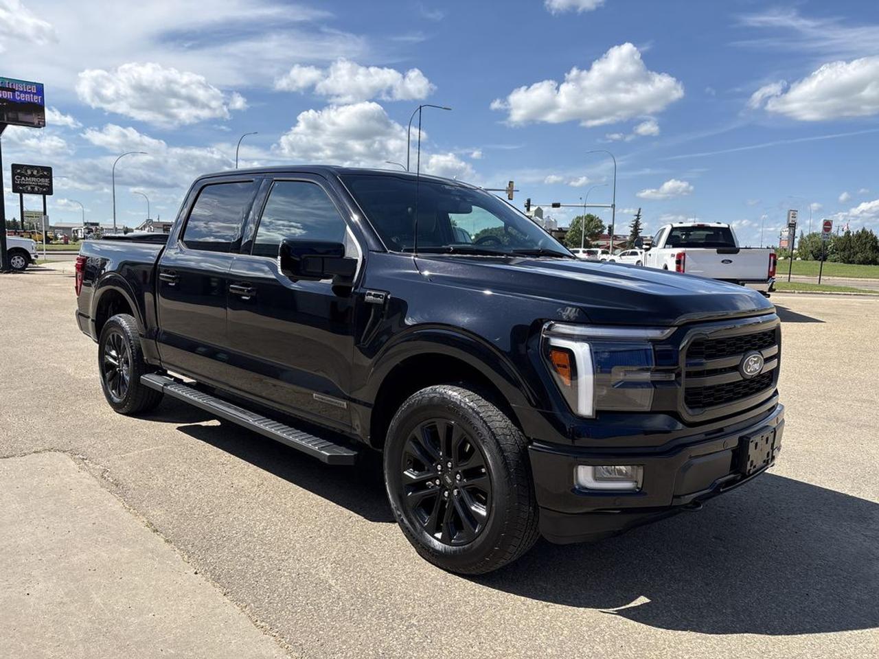 2024 Ford F-150 Lariat Photo0