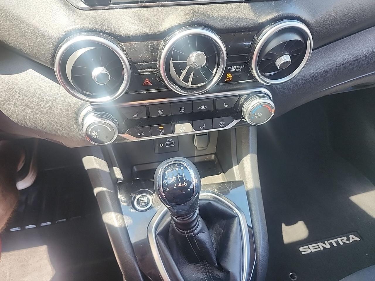 2021 Nissan Sentra 6SPD-DRIVE ASSIST-APPLE CARPLAY-ANDROID AUTO Photo