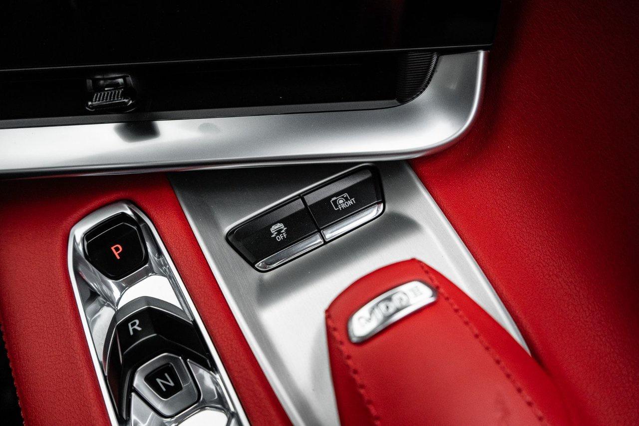 2025 Chevrolet Corvette STINGRAY 2LT CONVERTIBLE Photo