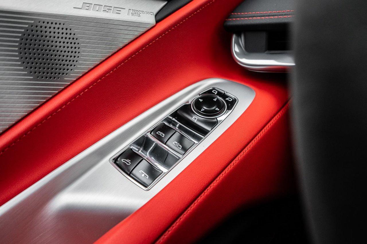 2025 Chevrolet Corvette STINGRAY 2LT CONVERTIBLE Photo