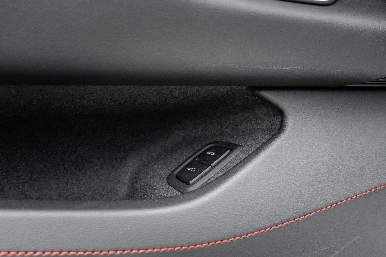2025 Chevrolet Corvette STINGRAY 2LT CONVERTIBLE Photo