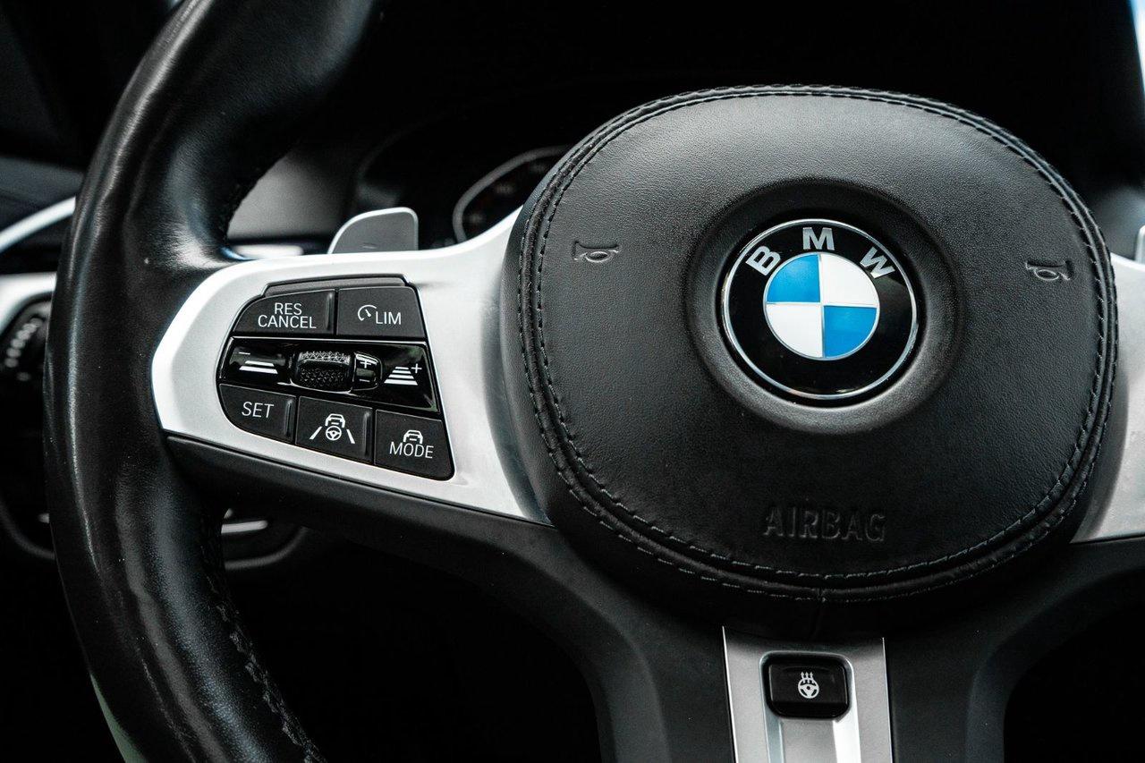 2022 BMW 5 Series 540i xDrive Photo