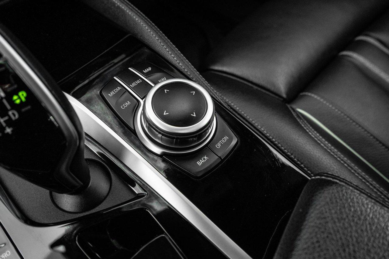 2022 BMW 5 Series 540i xDrive Photo