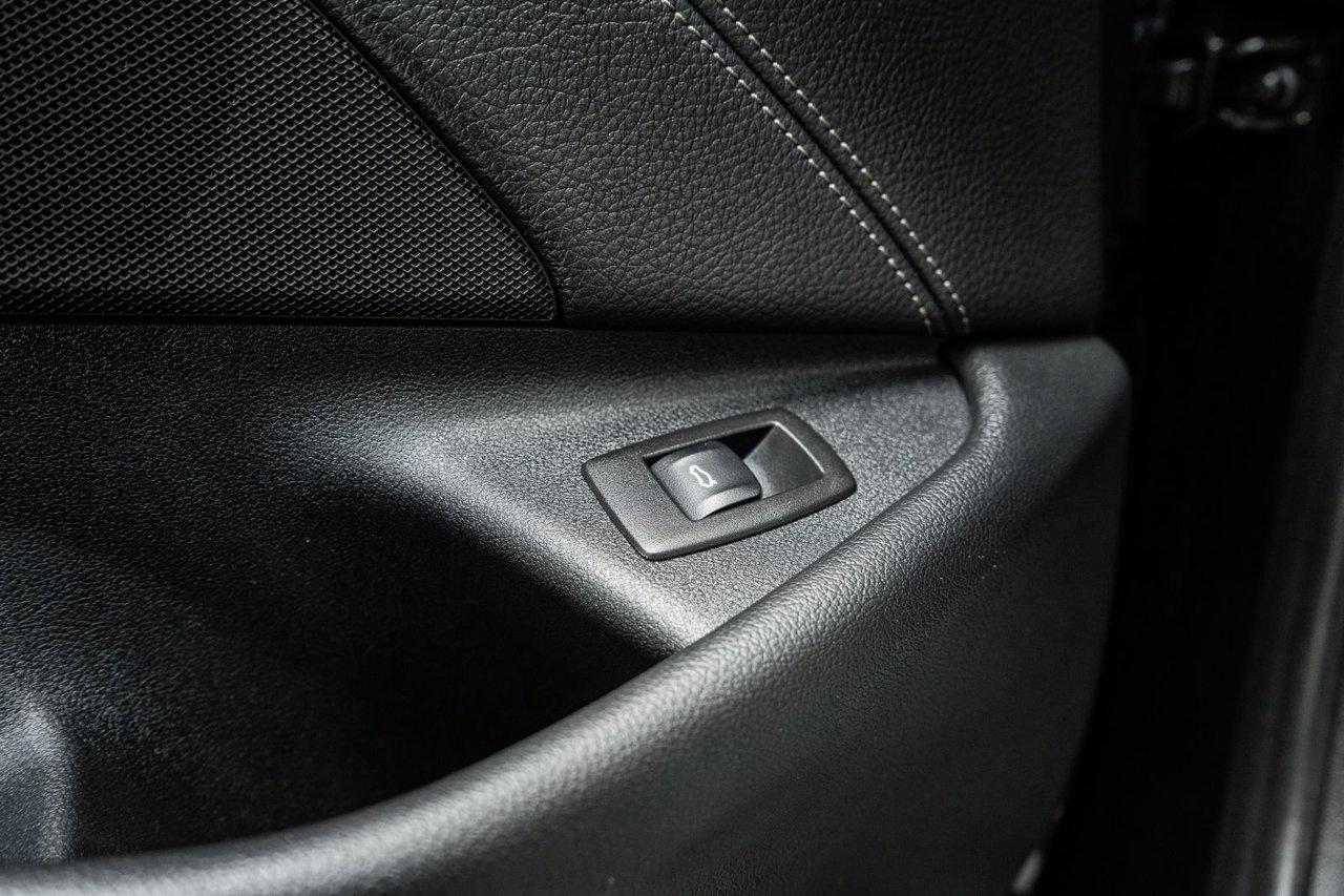 2022 BMW 5 Series 540i xDrive Photo