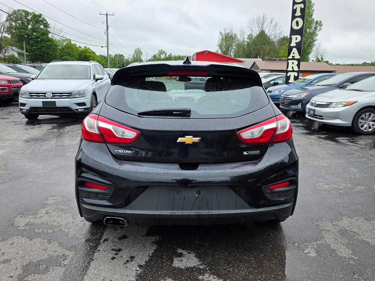 2018 Chevrolet Cruze Premier  RS Photo