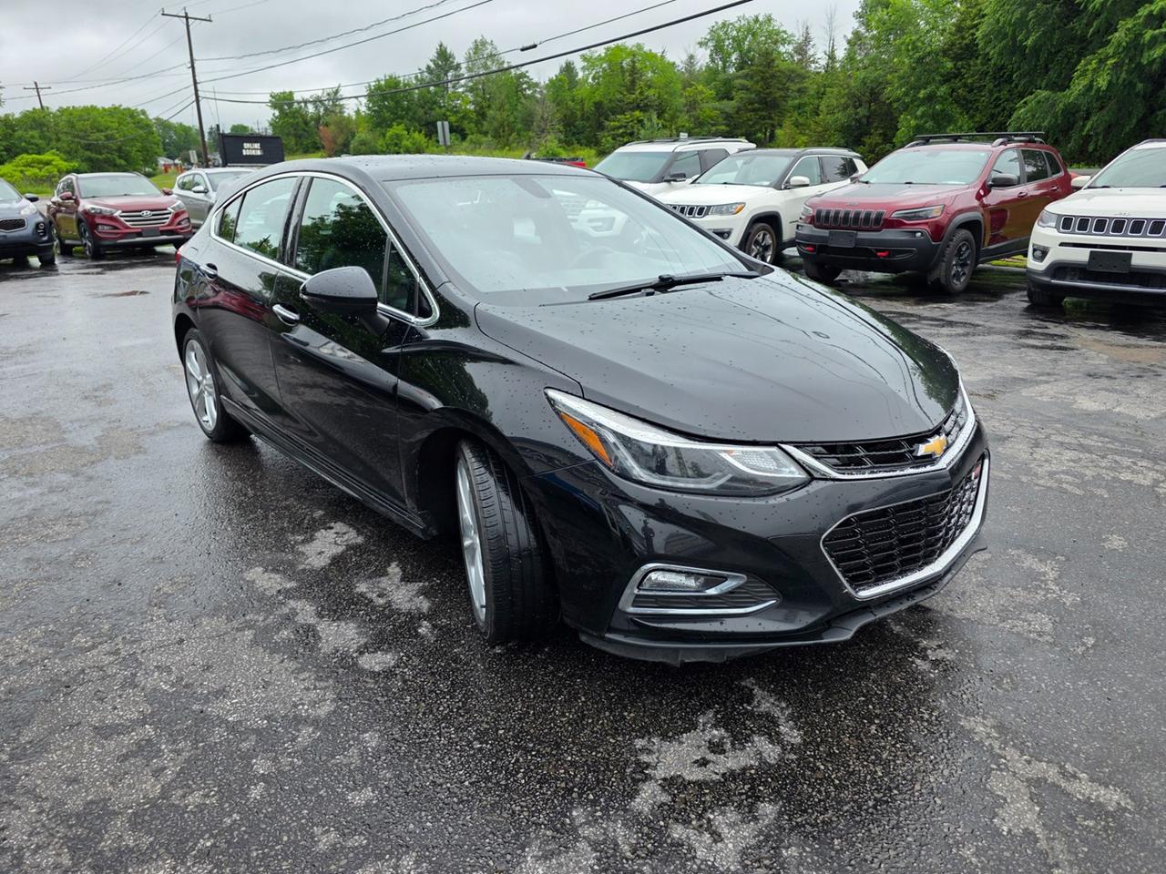 2018 Chevrolet Cruze Premier  RS Photo