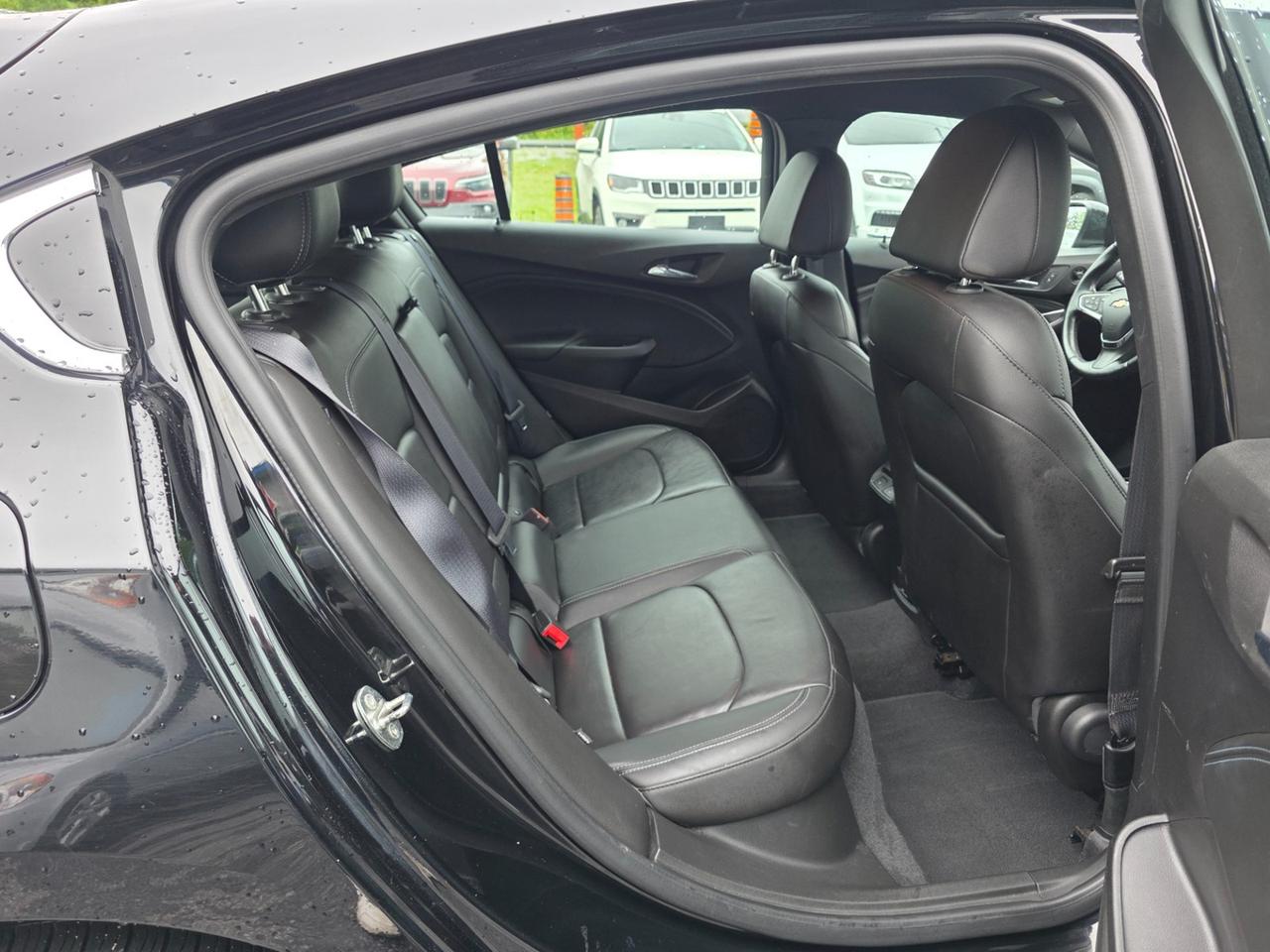 2018 Chevrolet Cruze Premier  RS Photo