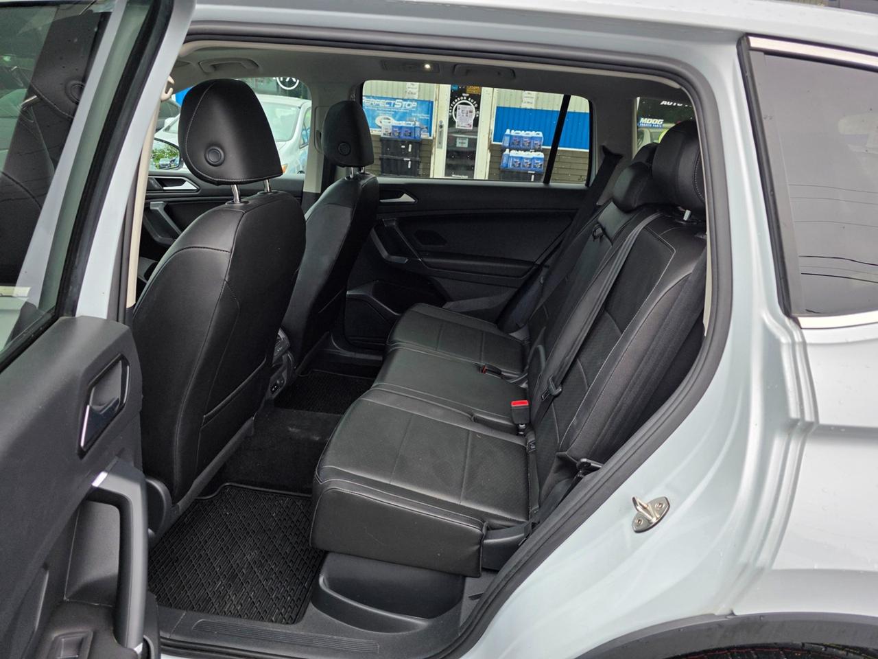 2018 Volkswagen Tiguan SE Photo