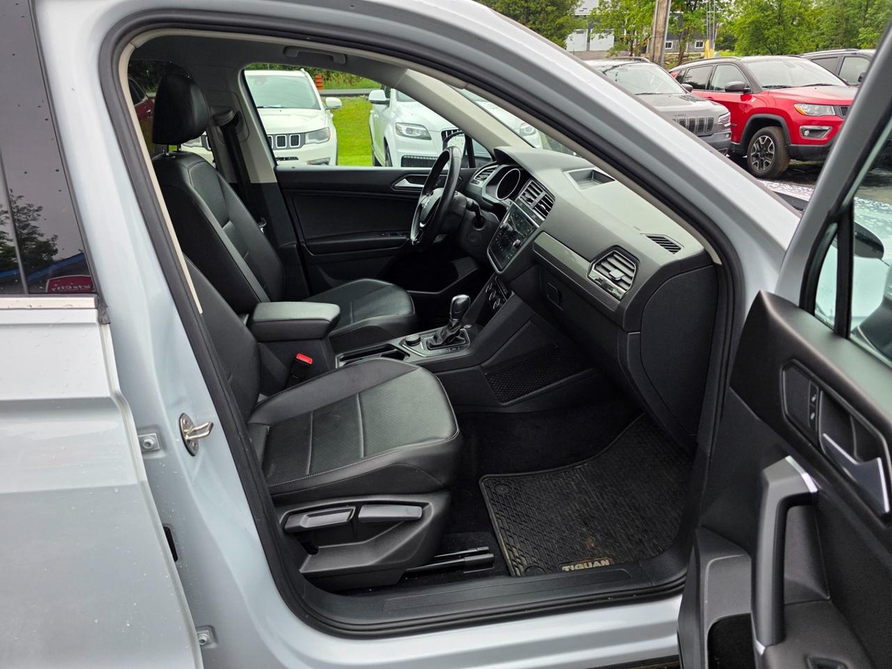 2018 Volkswagen Tiguan SE Photo
