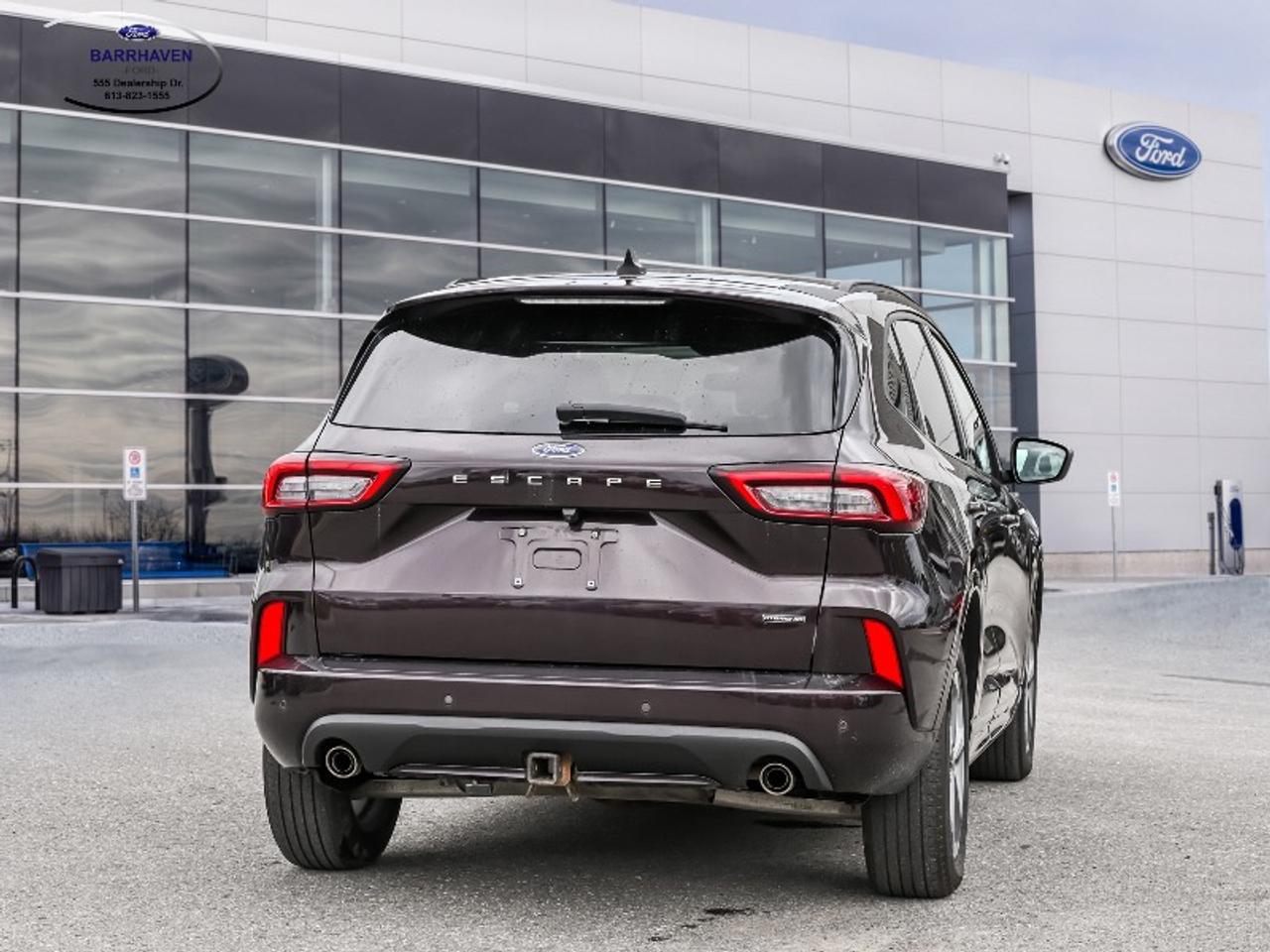 2023 Ford Escape ST-Line Select Photo3