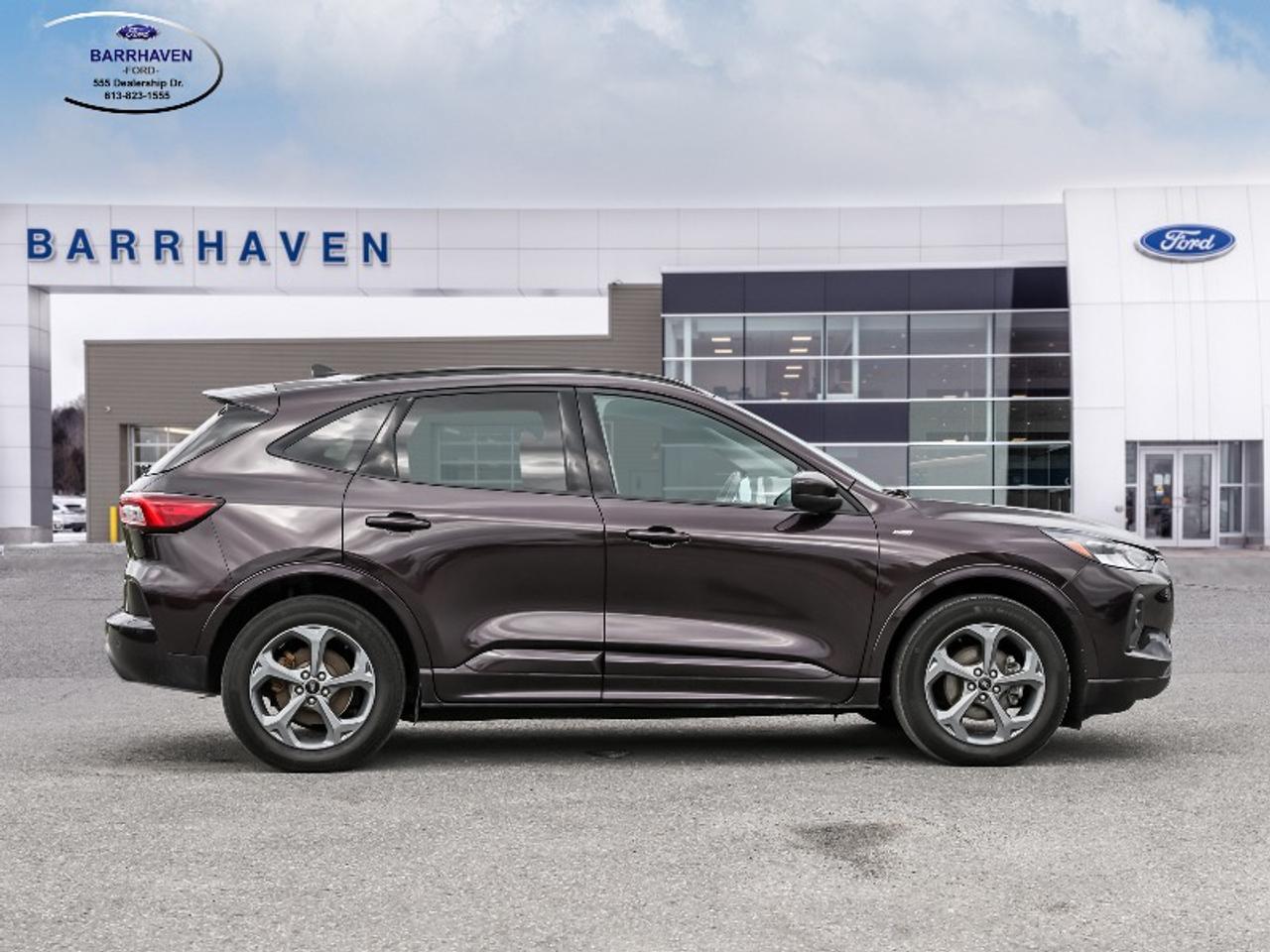 2023 Ford Escape ST-Line Select Photo
