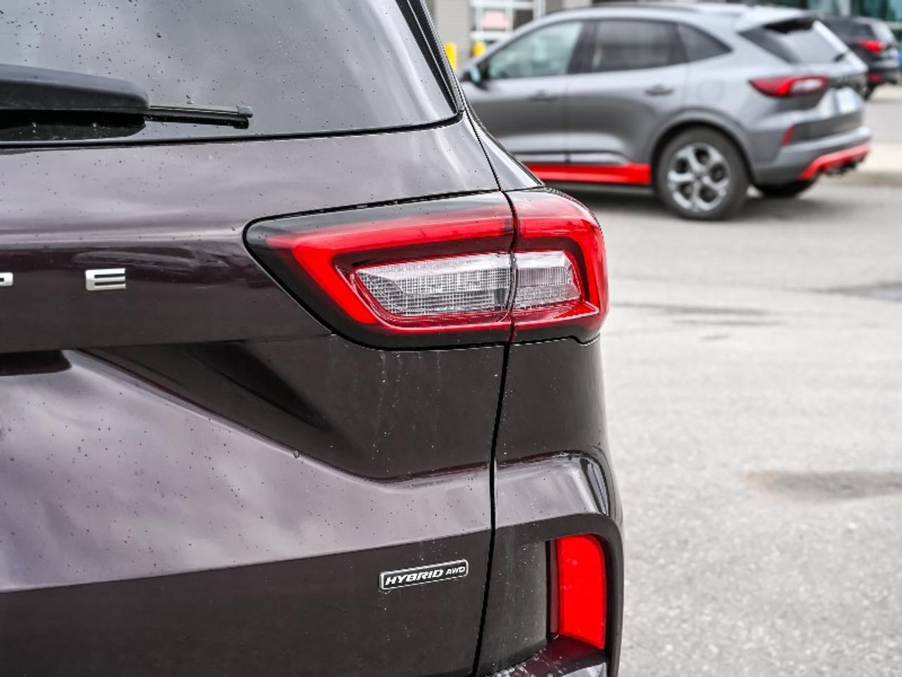 2023 Ford Escape ST-Line Select Photo