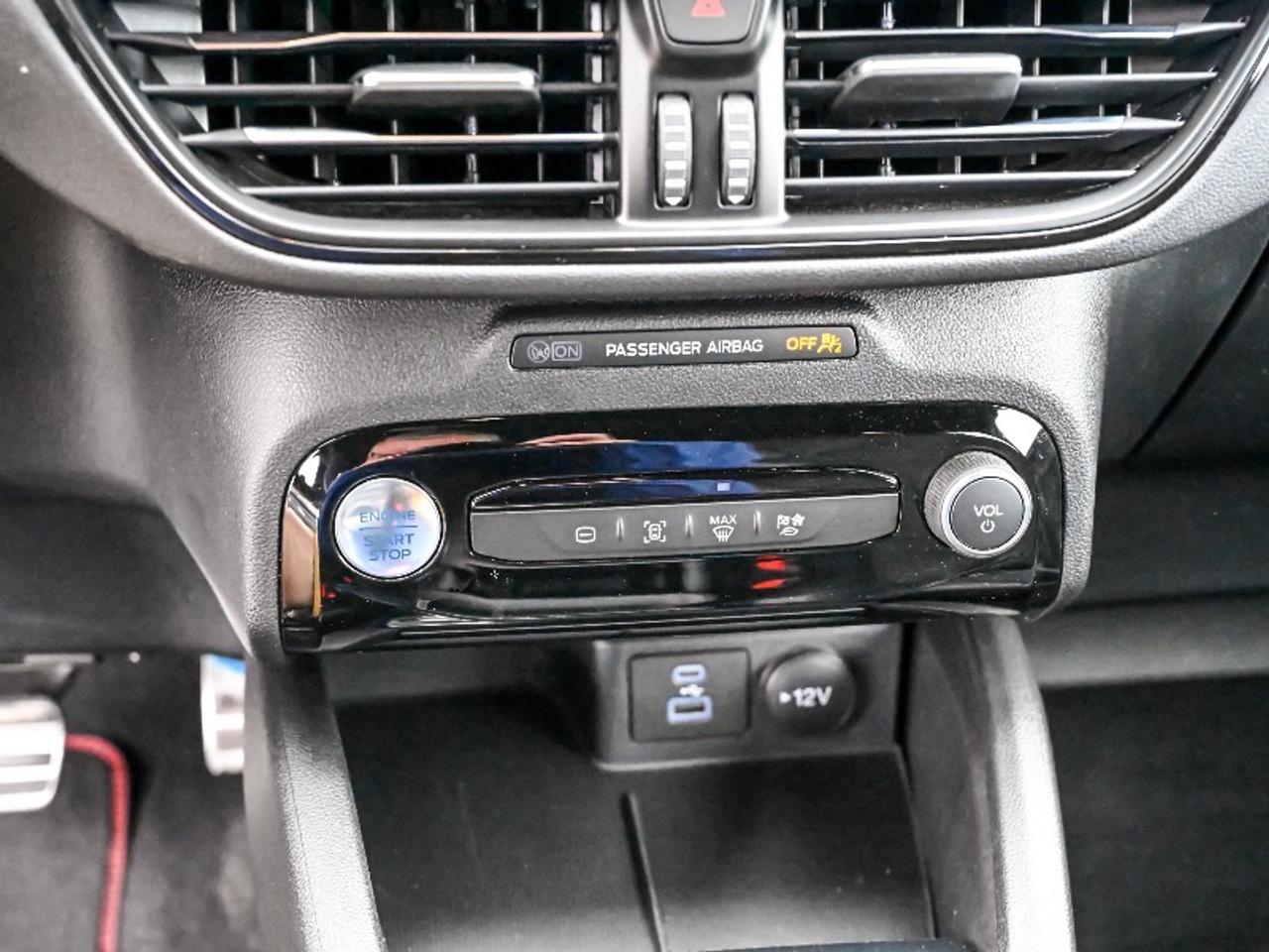 2023 Ford Escape ST-Line Select Photo