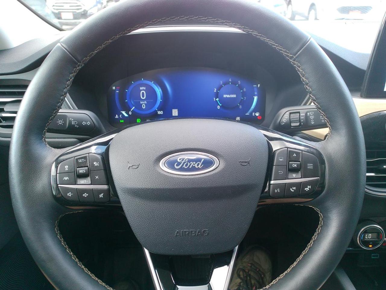 2021 Ford Escape Titanium AWD Photo