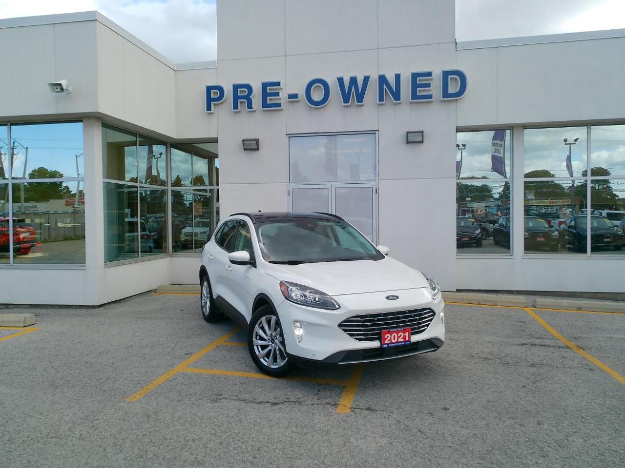 2021 Ford Escape Titanium AWD Photo