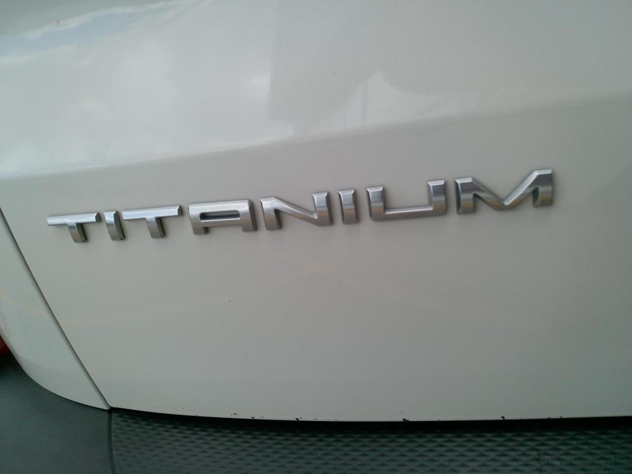 2021 Ford Escape Titanium AWD Photo