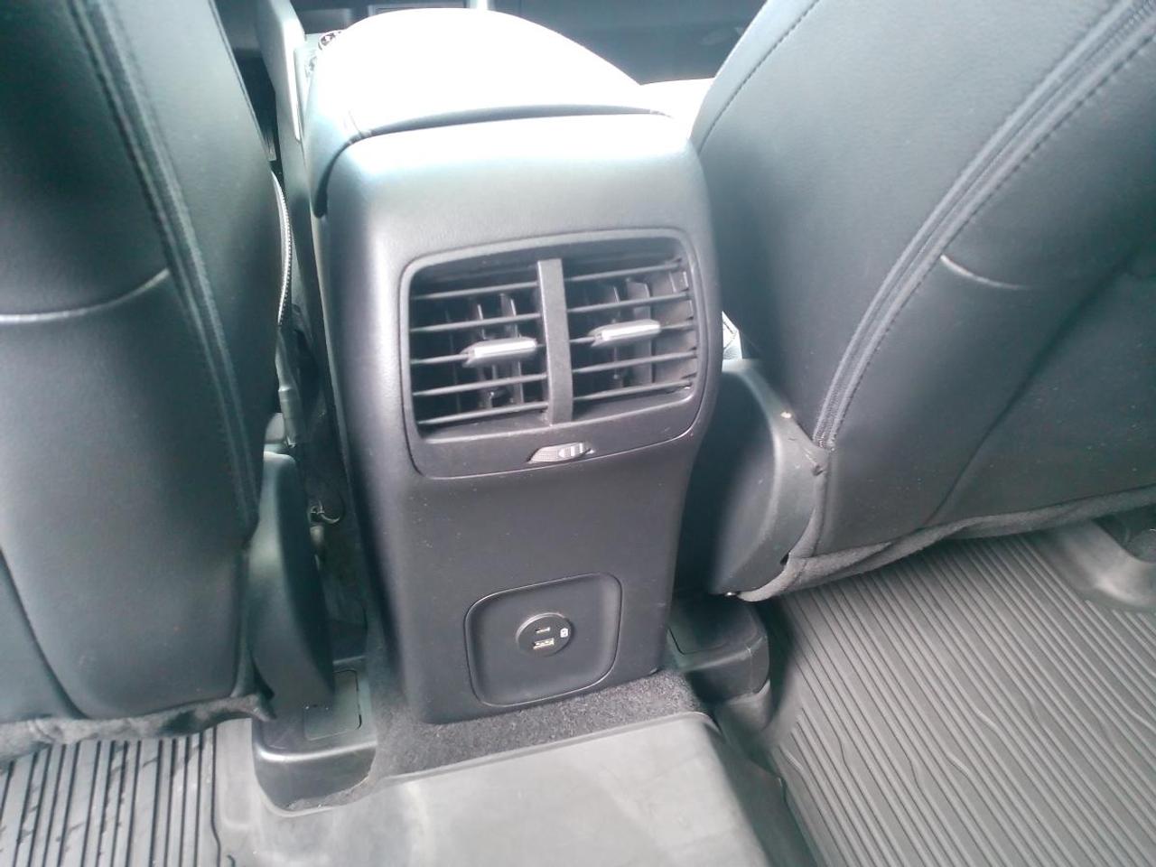 2021 Ford Escape Titanium AWD Photo