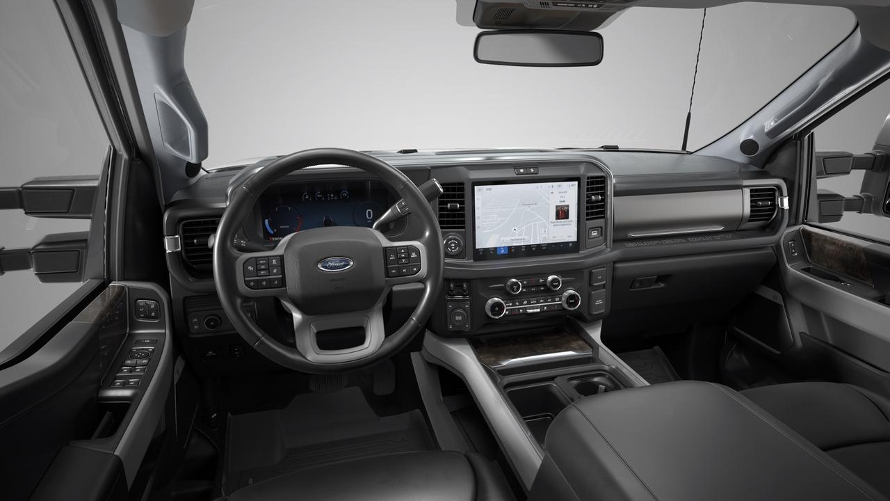 2026 Ford F-350 Lariat Photo6