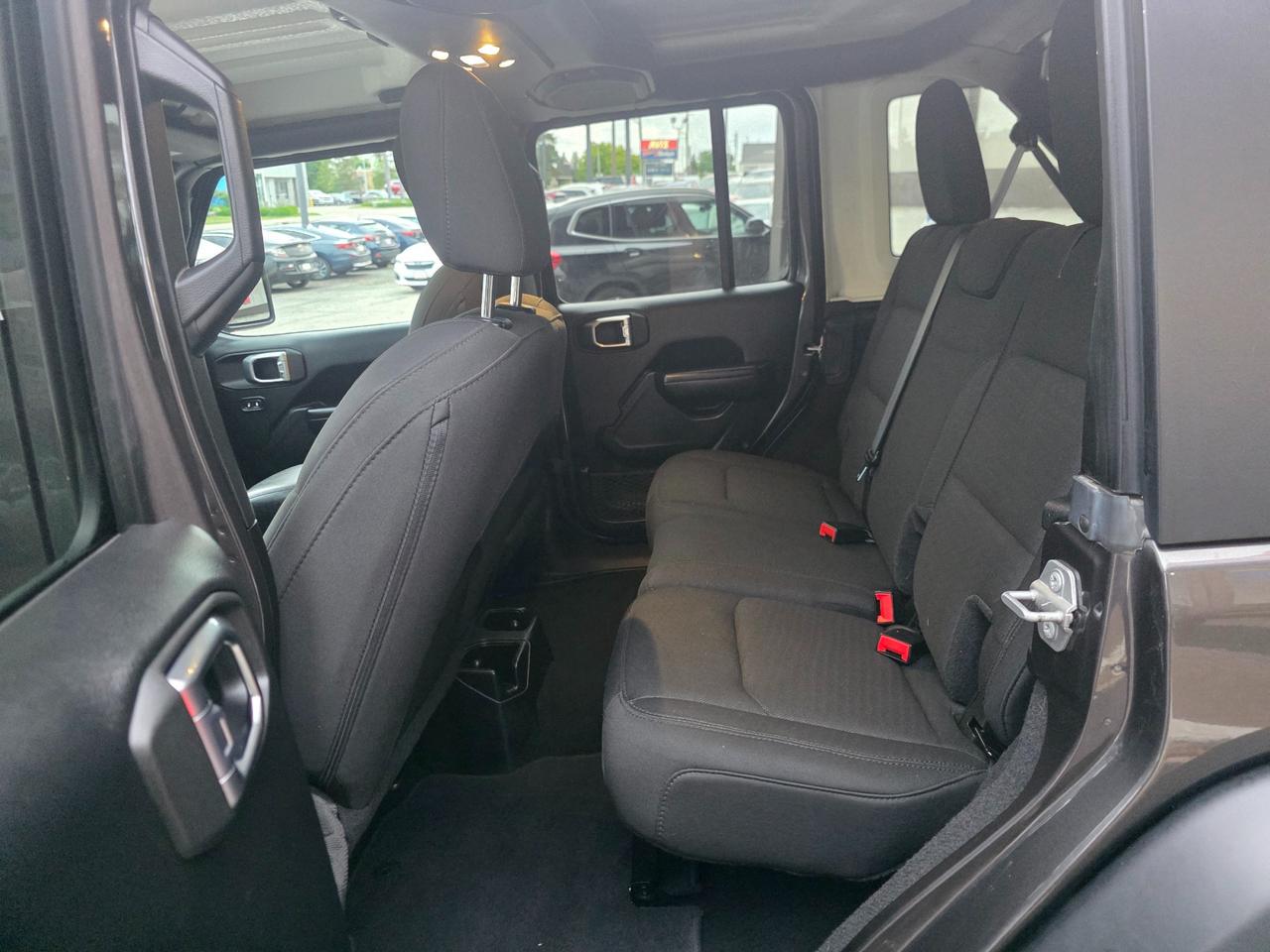 2019 Jeep Wrangler Unlimited Sport One Owner | Accident Free |  LOW KMS | 4x4 Photo