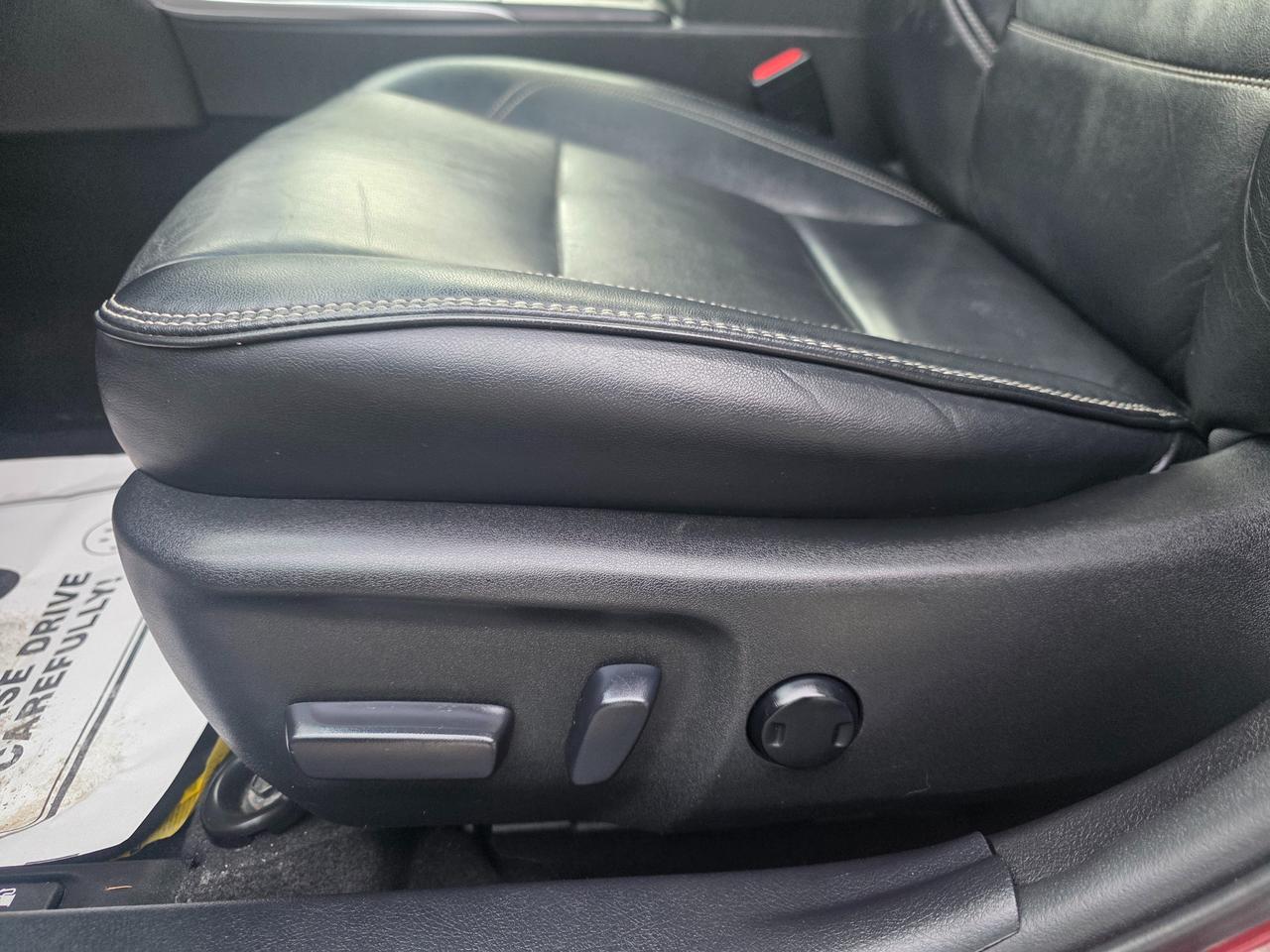 2015 Toyota Camry HYBRID XLE HYBRID | Accident Free | Leather | Sunroof | JBL | NAVI Photo