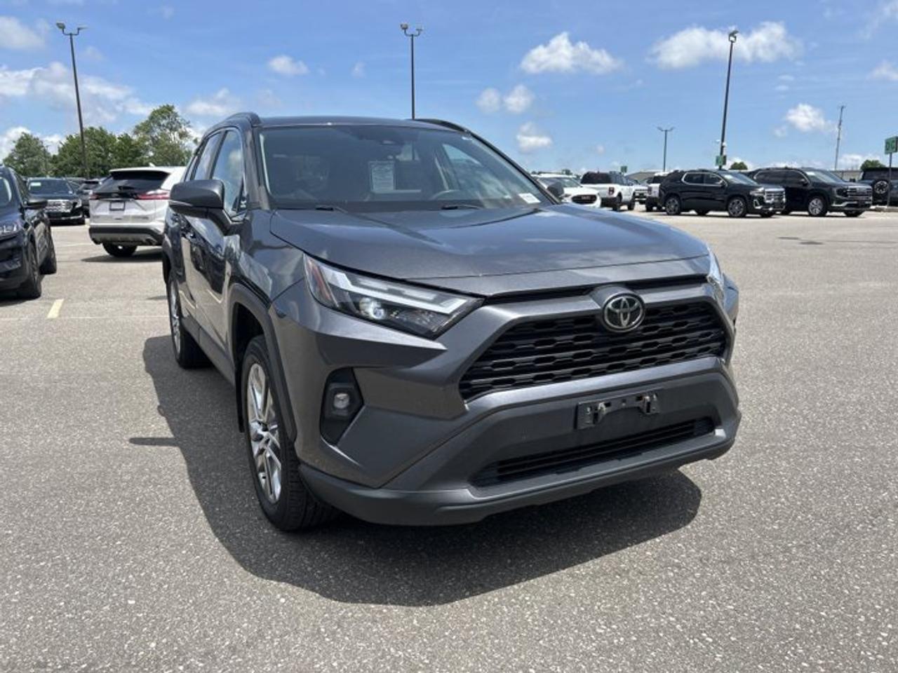 2022 Toyota RAV4 XLE AWD | NO Accidents Photo