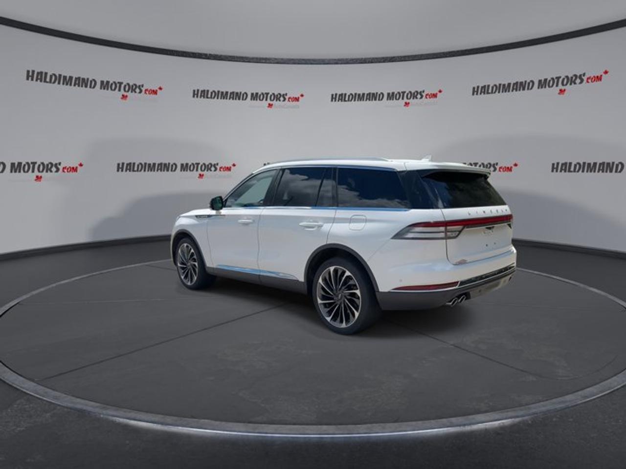 2023 Lincoln Aviator Reserve AWD | No Accidents | 360 Camera | Ventilated Seats Photo