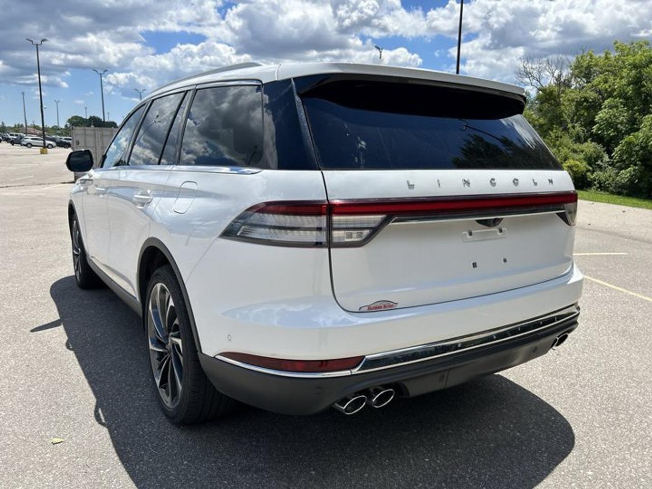 2023 Lincoln Aviator Reserve AWD | No Accidents | 360 Camera | Ventilated Seats Photo