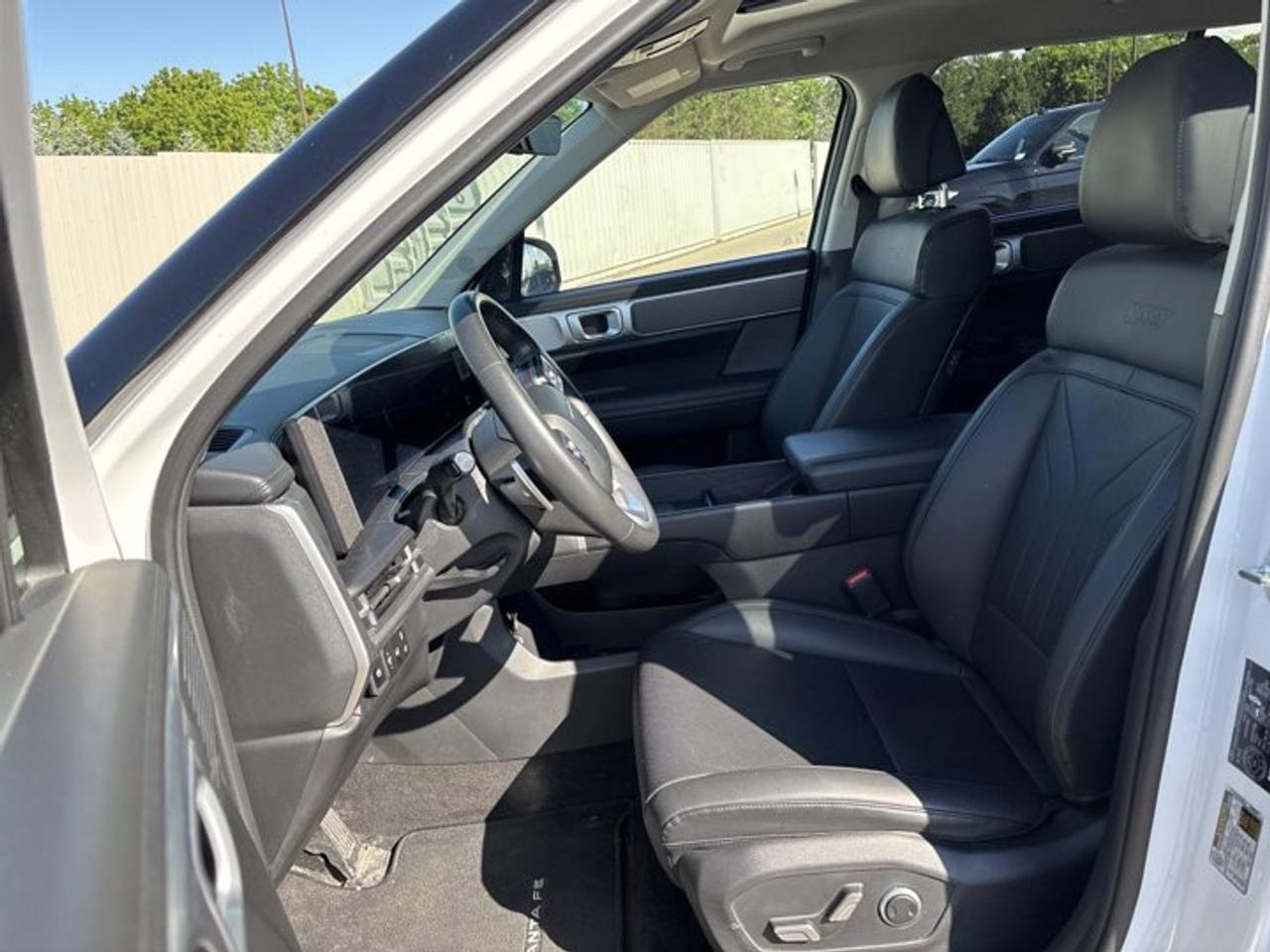 2024 Hyundai Santa Fe XRT AWD | Leather Seats | Heated Steering Photo