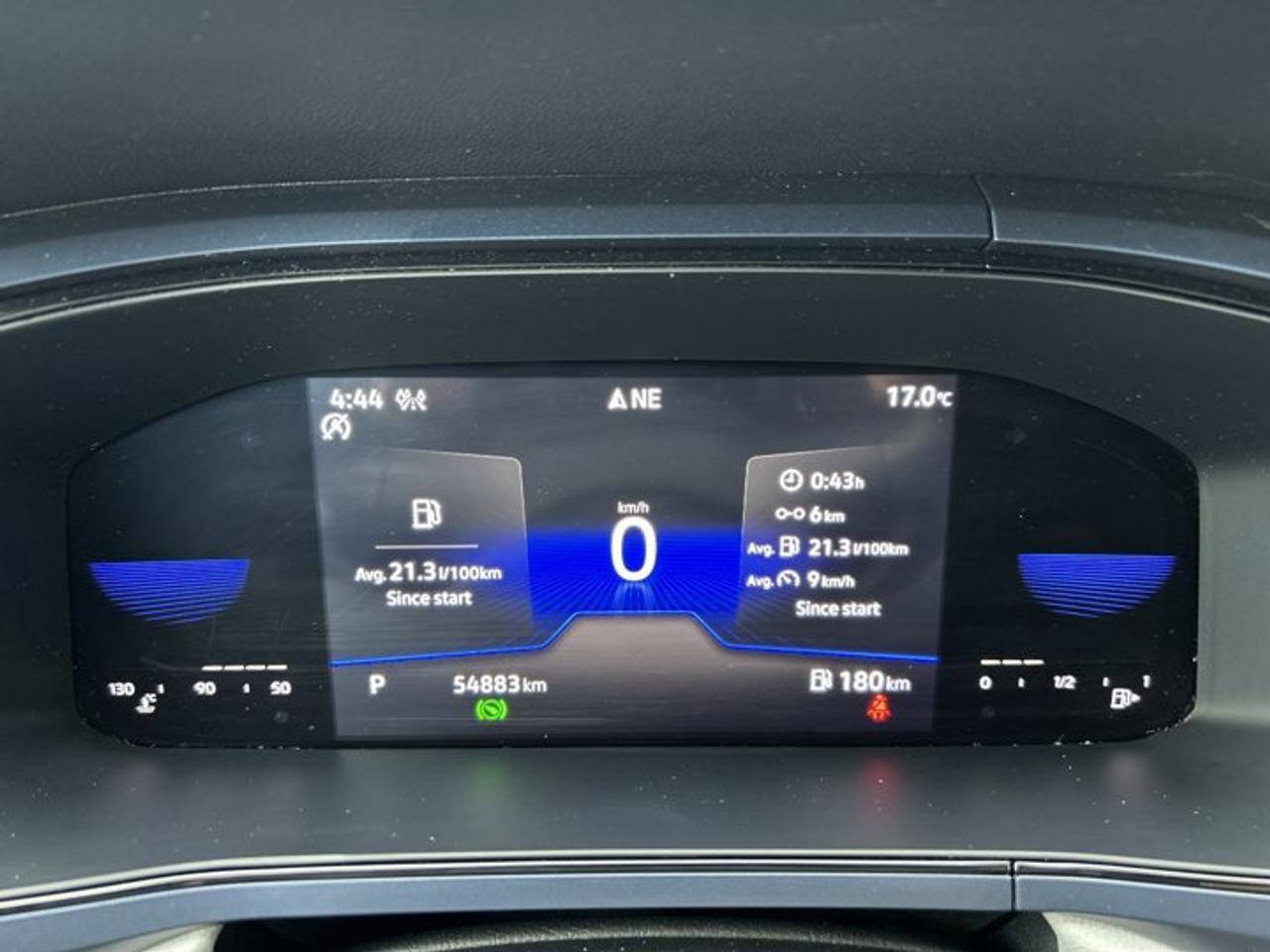 2023 Volkswagen Taos Comfortline 4WD | No Accidents | Leather Seats | Heated Steering Photo