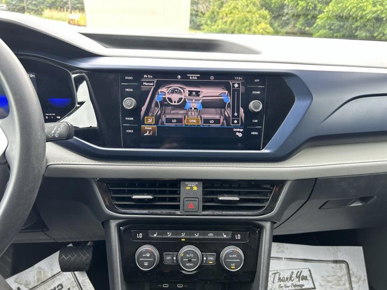 2023 Volkswagen Taos Comfortline 4WD | No Accidents | Leather Seats | Heated Steering Photo