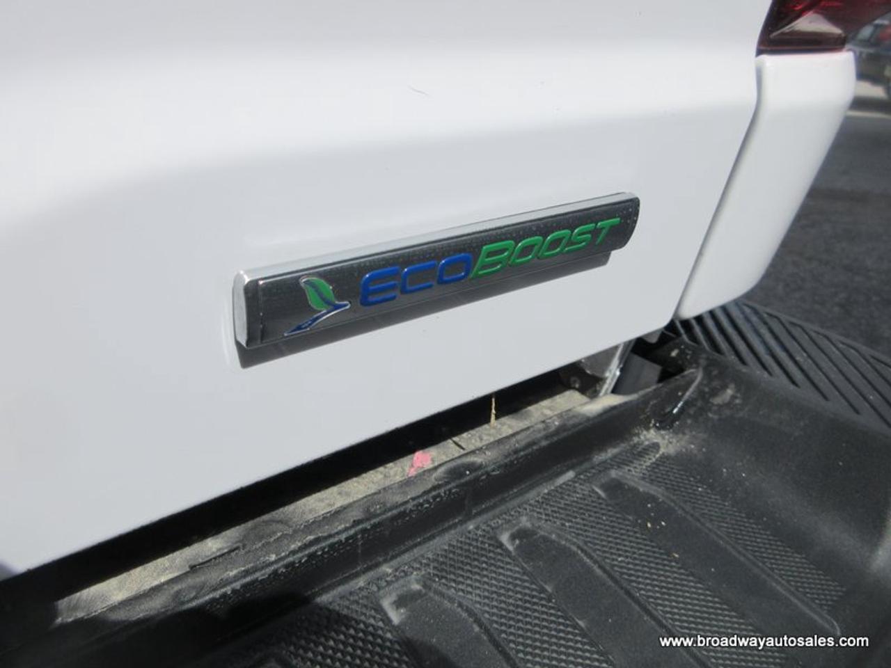 2022 Ford F-150 GREAT VALUE XLT-MODEL 6 PASSENGER 3.5L - ECO-BOOST.. 4X4.. CREW-CAB.. SHORTY.. NAVIGATION.. HEATED SEATS.. BACK-UP CAMERA.. BLUETOOTH SYSTEM.. Photo