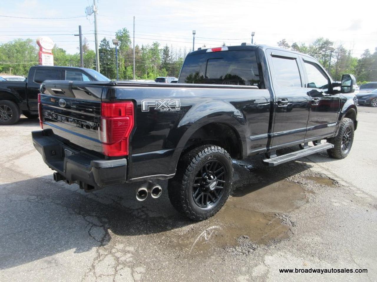 2022 Ford F-250 3/4 TON LIMITED-EDITION 5 PASSENGER 6.7L - POWER-STROKE.. 4X4.. CREW-CAB.. 6.6-FOOT-BOX.. NAVIGATION.. SUNROOF.. LEATHER.. HEATED SEATS & WHEEL.. Photo