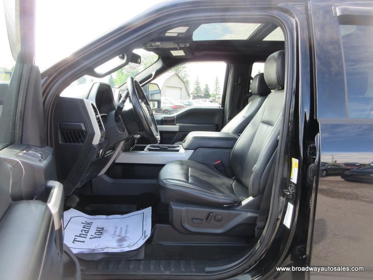 2022 Ford F-250 3/4 TON LIMITED-EDITION 5 PASSENGER 6.7L - POWER-STROKE.. 4X4.. CREW-CAB.. 6.6-FOOT-BOX.. NAVIGATION.. SUNROOF.. LEATHER.. HEATED SEATS & WHEEL.. Photo