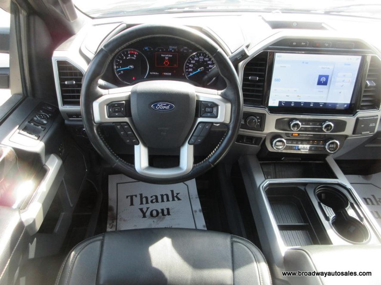2022 Ford F-250 3/4 TON LIMITED-EDITION 5 PASSENGER 6.7L - POWER-STROKE.. 4X4.. CREW-CAB.. 6.6-FOOT-BOX.. NAVIGATION.. SUNROOF.. LEATHER.. HEATED SEATS & WHEEL.. Photo